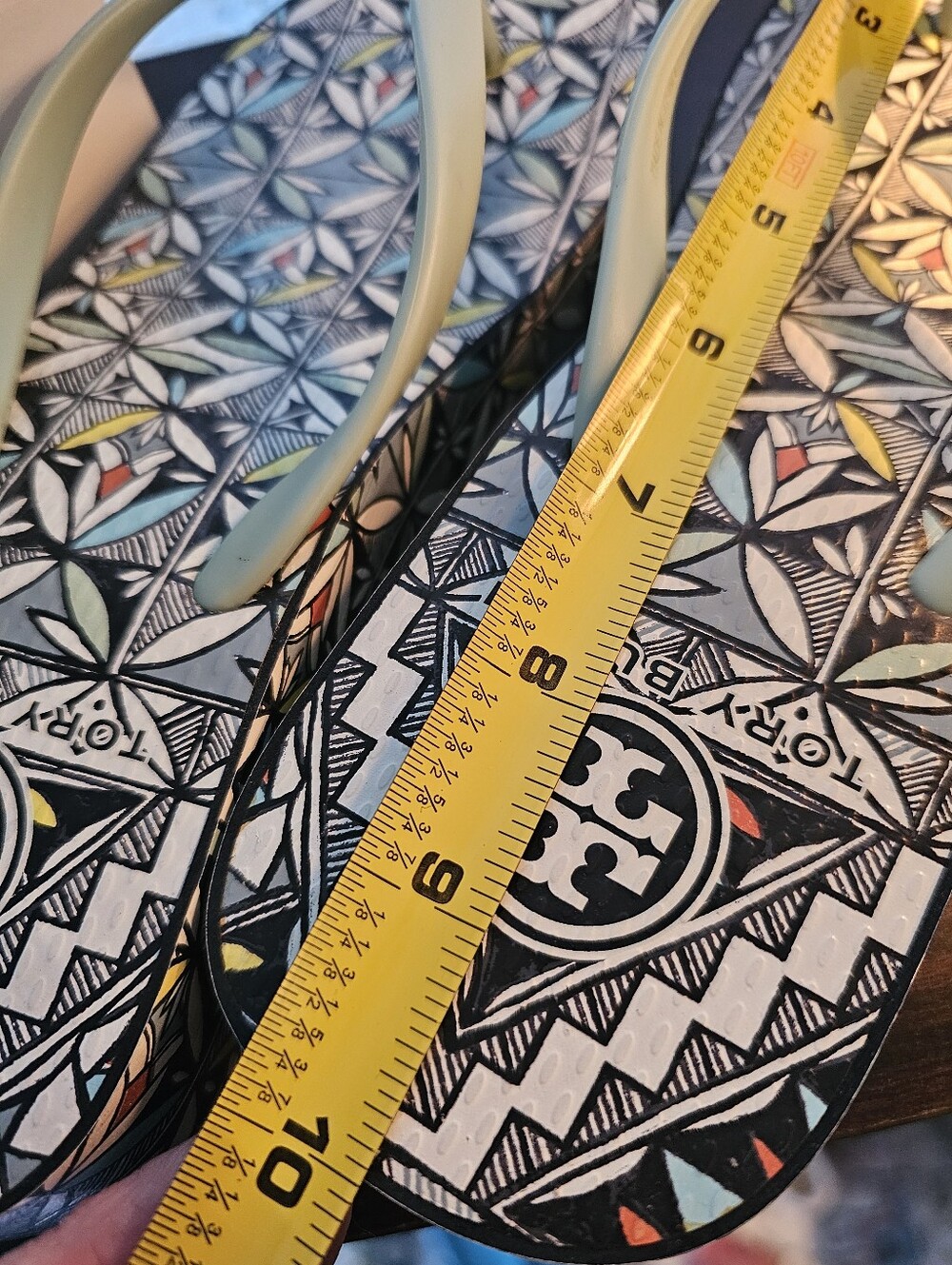 Tory Burch Thandie Printed Wedge Flip Flops Psychedelic Geo Mint Green Sz 8.5 - Picture 10 of 14